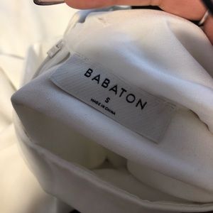 Aritizia babaton turtle neck blouse